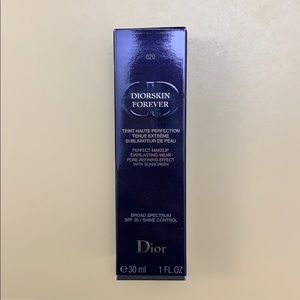 Dior Diorskin Forever Foundation